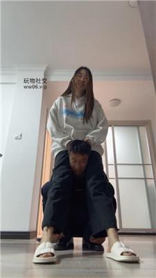 1781584042021012.jpg