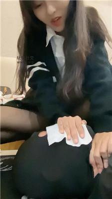 1781584616172015.jpg